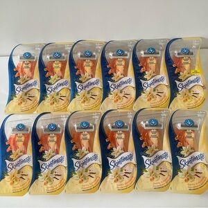 Skintimate Vanilla Sugar Exfoliating 4 blades disposable Razors, total 48 razors